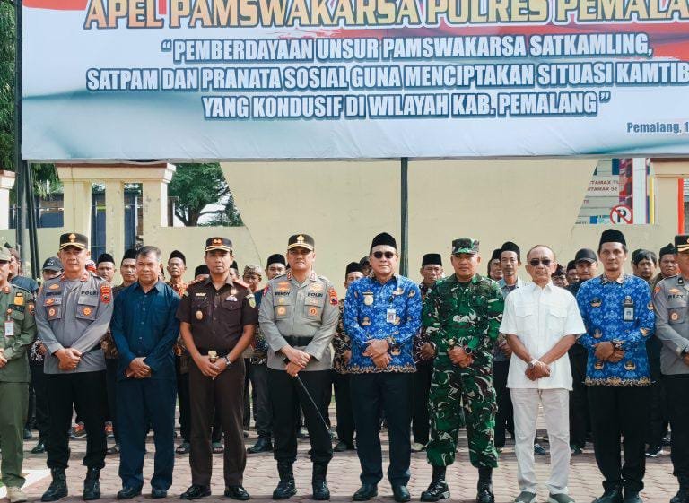 Dandim Pemalang Hadiri Apel Pam Swakarsa, Tegaskan Sinergi untuk Wujudkan Kamtibmas , Kondusifitas Pemalang