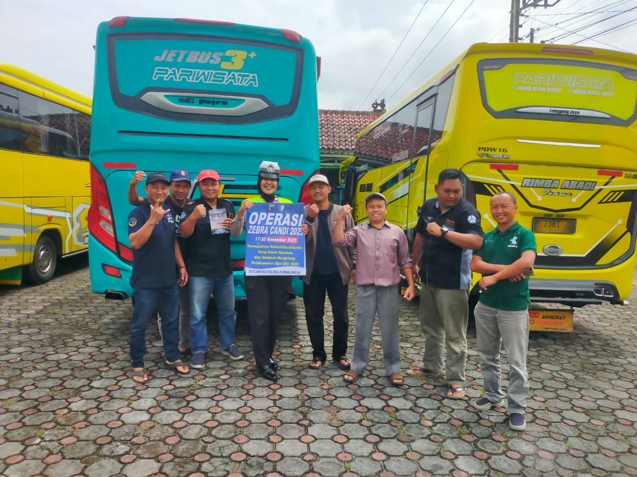 Operasi Zebra Candi 2025, Polres Purbalingga Ajak Pengemudi Bus Pariwisata Tertib Lalu Lintas
