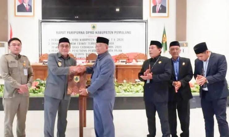Pinjaman Daerah dan Raperda APBD Disetujui Banyak Anggota DPRD Pemalang