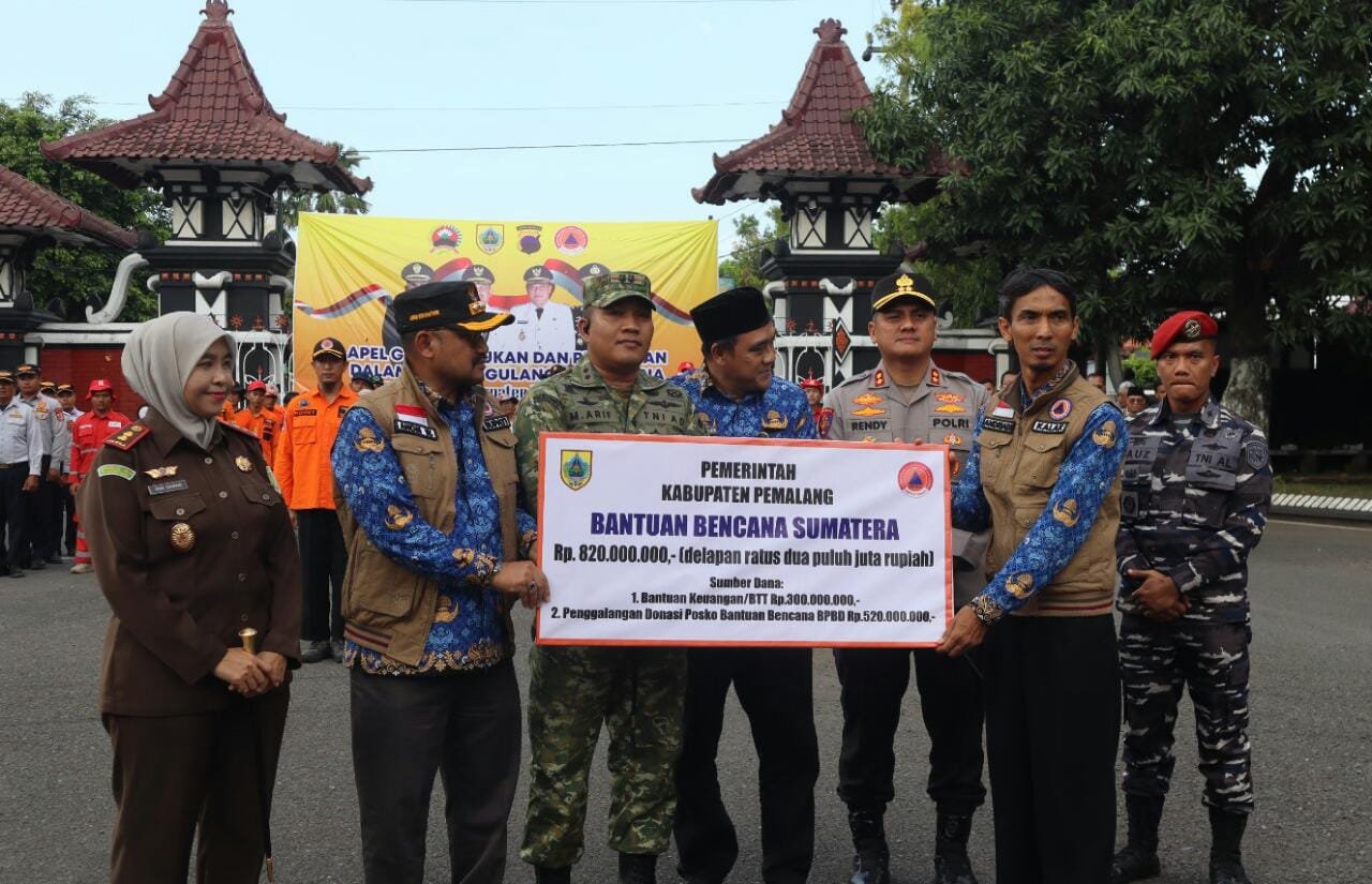 Dandim 0711/Pemalang Bersama Bupati dan Kapolres Pimpin Apel Gelar Pasukan Kesiapsiagaan Bencana Tahun 2025