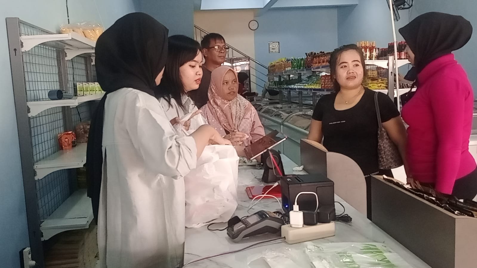 Frozen Island Perluas Akses Belanja Frozen Food Berkualitas di Kota Cirebon