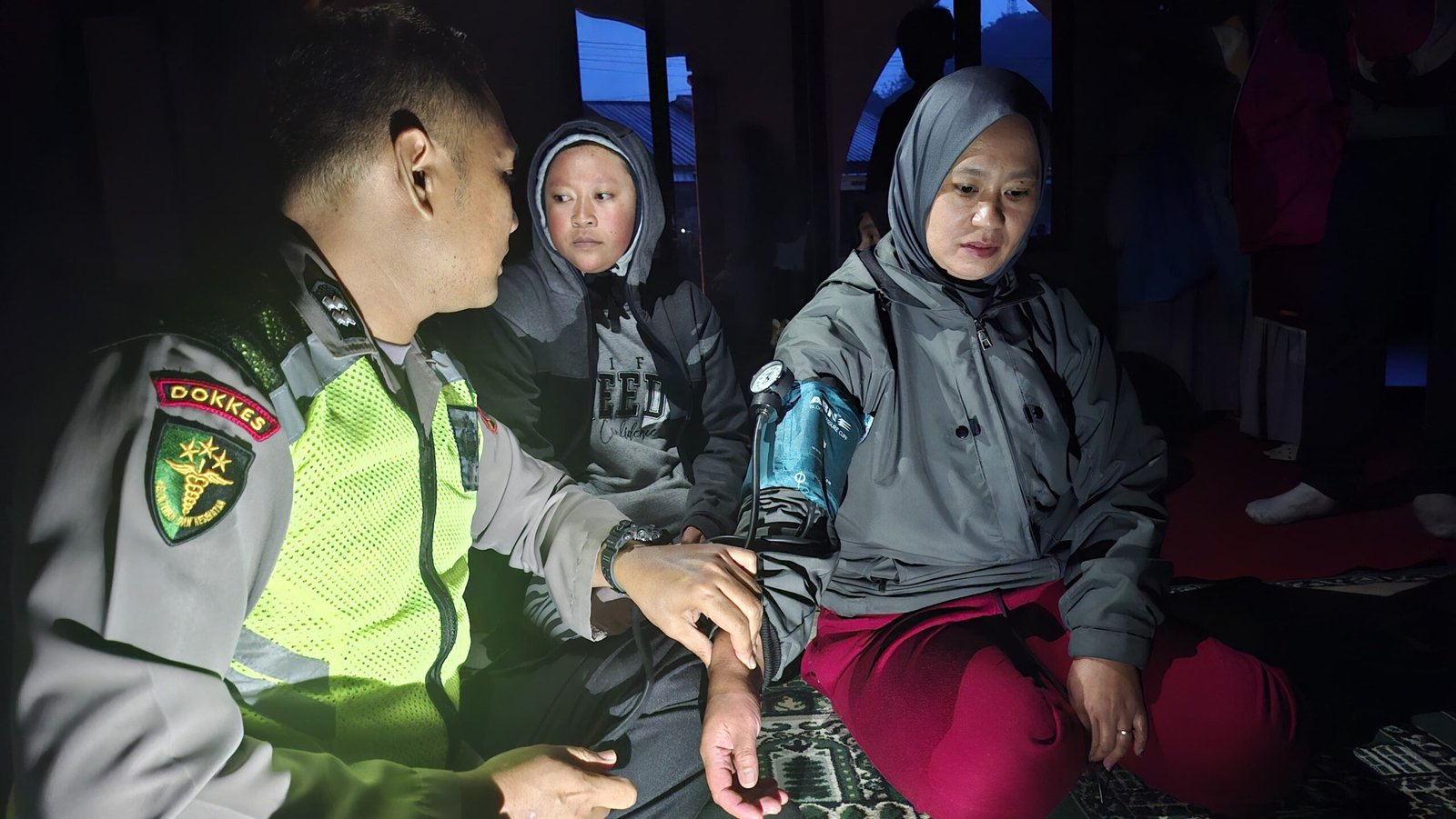 Dokkes Polres Purbalingga Berikan Pelayanan Kesehatan Gratis di Lokasi Bencana