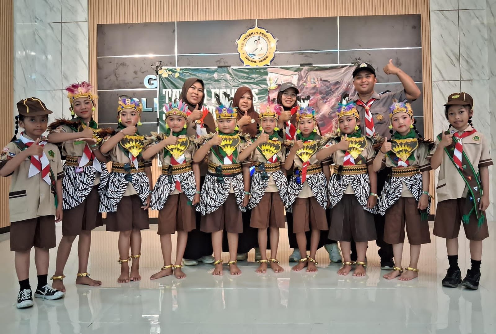 Pramuka SDN 01 Karangsari Pulosari Pemalang Persembahkan Tari Angguk Joss