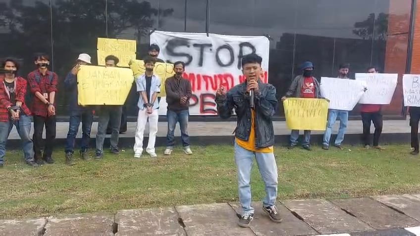 Peringatan HPN 2026 di Banten Diwarnai Aksi Unjuk Rasa Puluhan Jurnalis