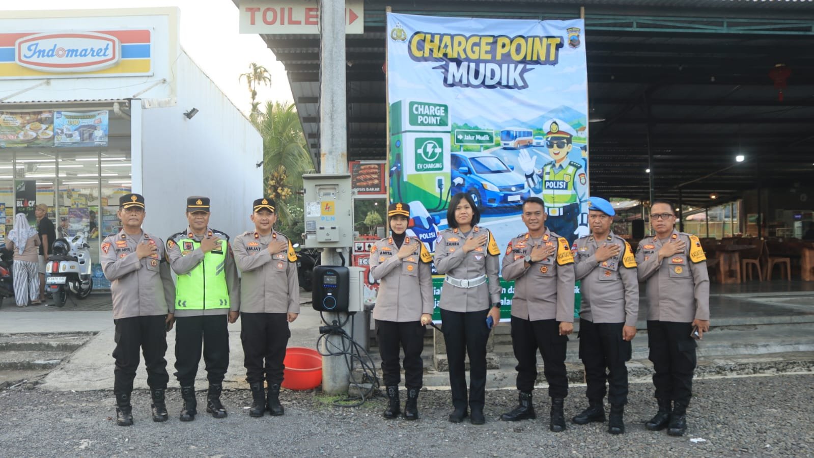 Polres Purbalingga Sediakan Charge Point Mudik untuk Kendaraan Listrik di Rest Area Cheng Ho