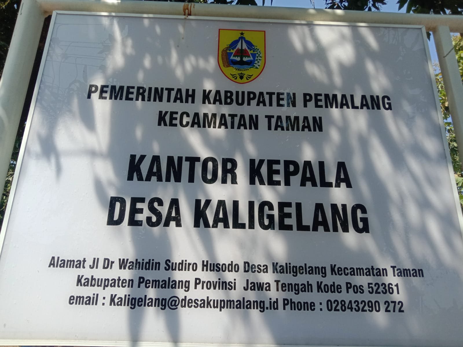 Pemdes Kaligelang Pemalang Salurkan Program Bantuan Pangan Ke Masyarakat