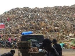 Sampah Membludak Di Bantargebang Kiriman Kurang Lebih 8.000 Ton Perhari Men LH RI Himbau Segera Cepat Atasi