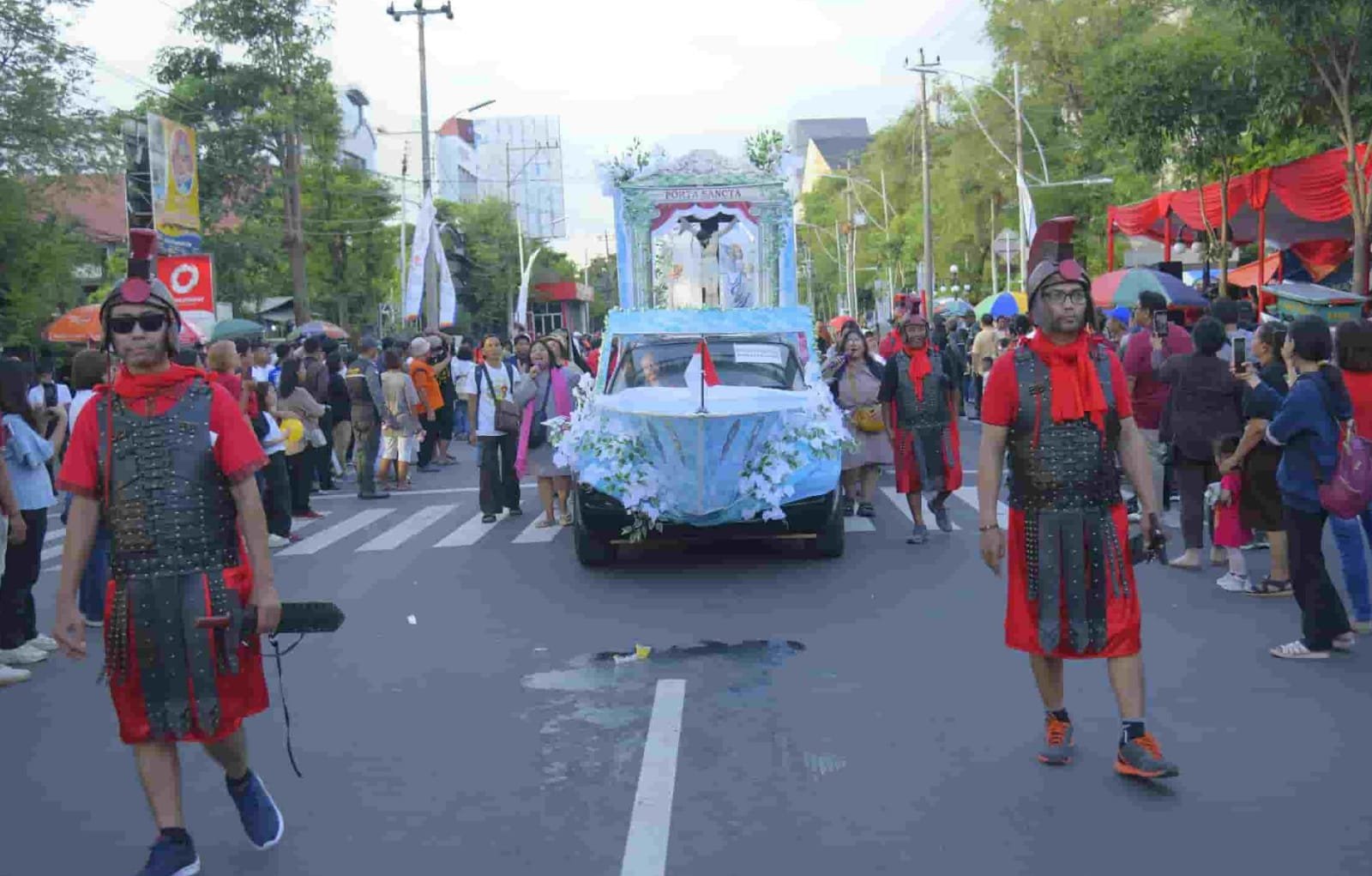 Karnaval Paskah 2026 Semarang Diserbu Ribuan Warga, Jalan Pemuda Ditutup Sementara