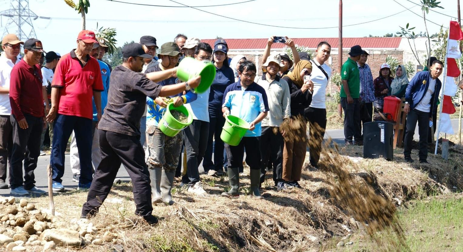 Solusi Pengelolaan Sampah Berkelanjutan Bupati Pemalang Bangun TPST Desa Cibelok Dan Kelurahan Kebondalem