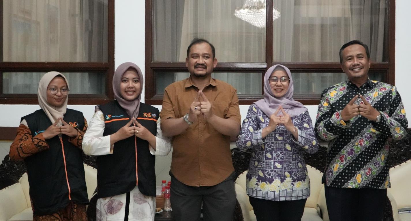Bupati Pemalang Kawal Dimulainya Sensus Ekonomi 2026 Dan Menjadi Responden Pertama